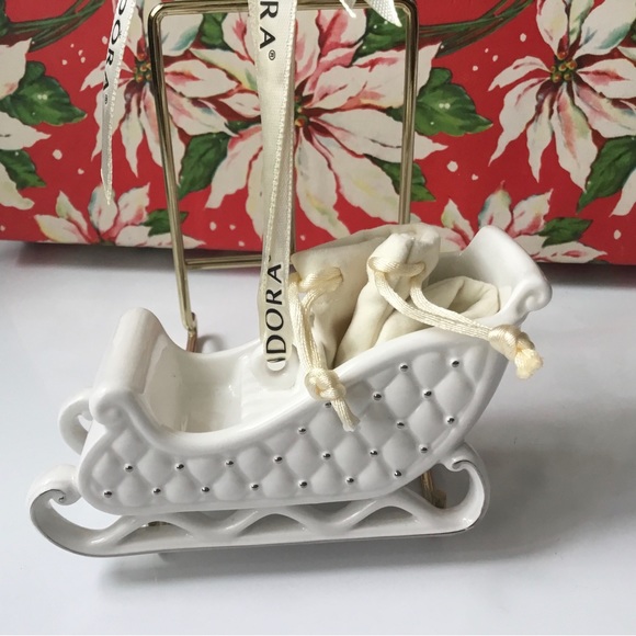 Pandora 2014 Sleigh Ornament with Toy Sack - Picture 2 of 6